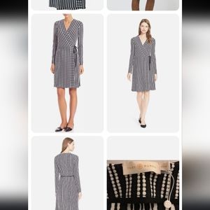 TORY BIRCH bnwt wrap dress. Navy Blue Oxford Jacquard wrap dress, size Large